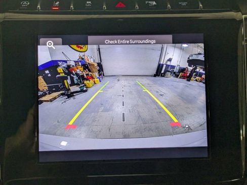 Used 2023 Jeep Grand Cherokee L Laredo RWD image 23