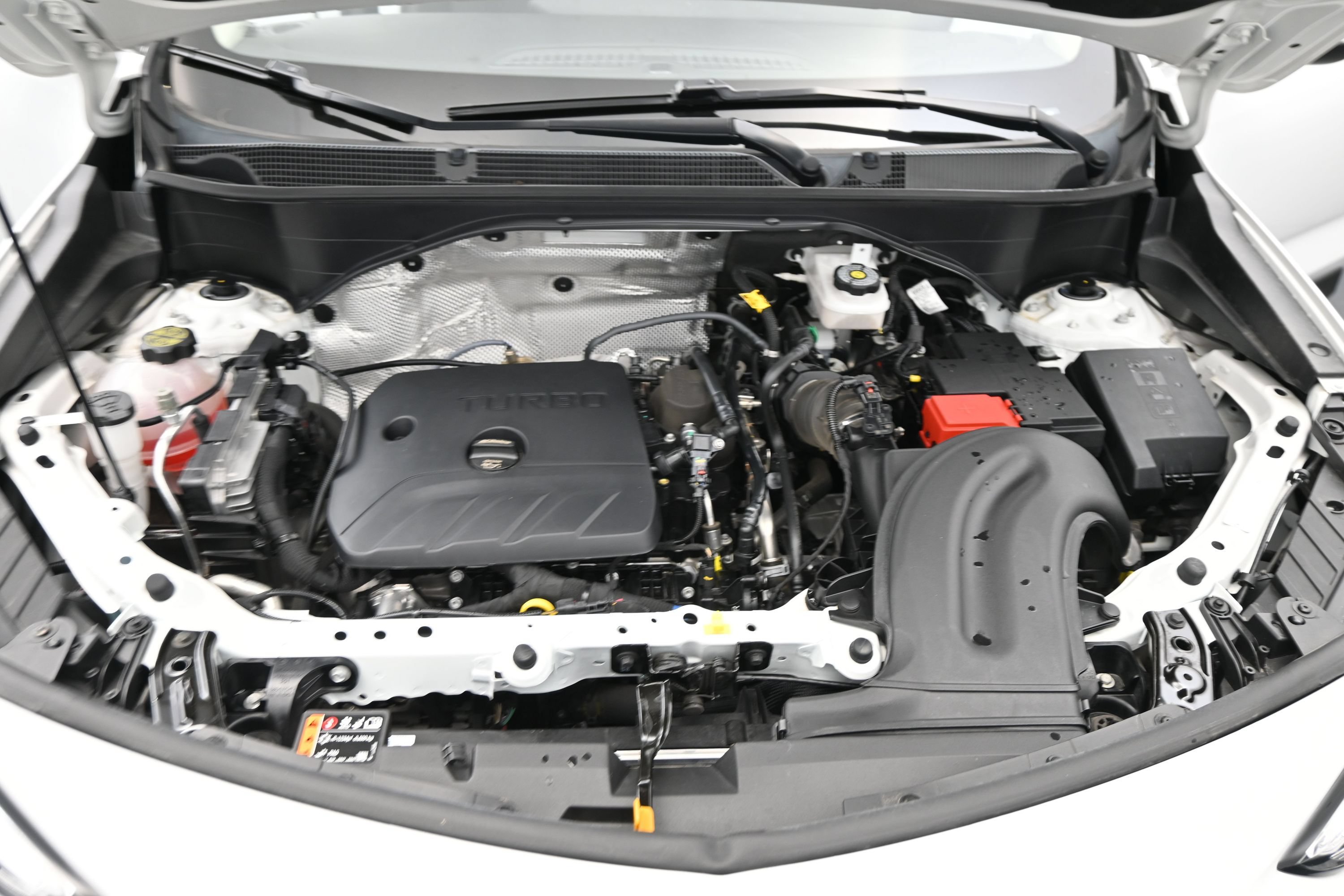 Certified 2025 Buick Encore GX Preferred FWD image 25