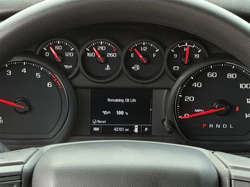 Certified 2024 Chevrolet Silverado 1500 Custom image 15