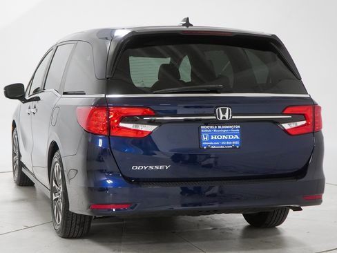 Used 2023 Honda Odyssey EX-L image 8