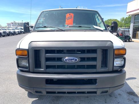 Used 2014 Ford E-150 and Econoline 150 RWD image 2