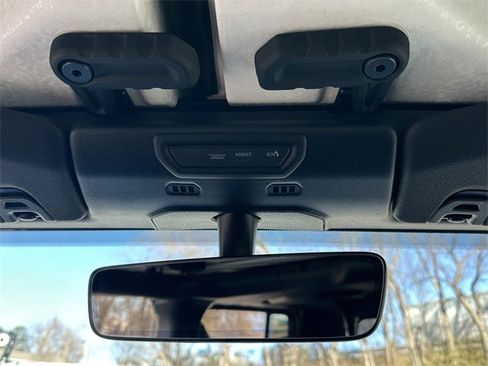 Used 2020 Jeep Gladiator Overland image 39