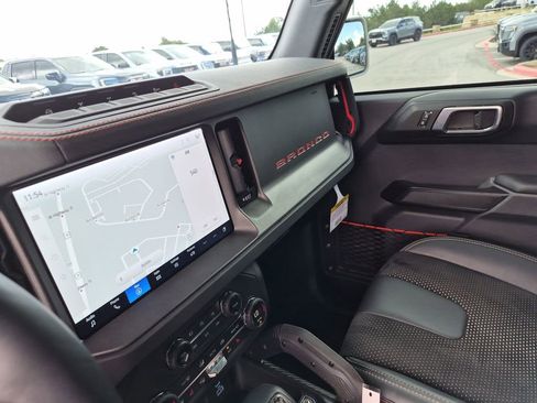 Used 2025 Ford Bronco Raptor w/ Interior Carbon Fiber Pack AWD/4WD image 24