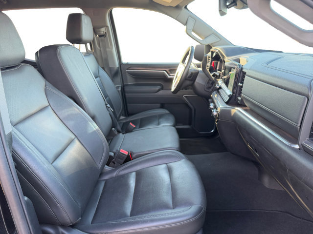 Used 2025 GMC Sierra 1500 SLT RWD image 15