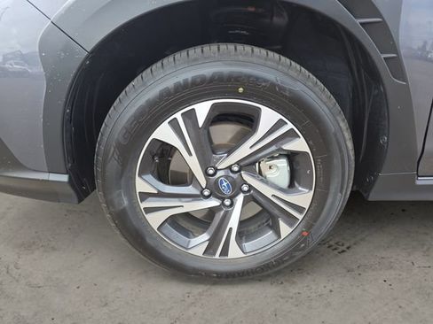Certified 2026 Subaru Crosstrek 2.5i Premium AWD/4WD image 9