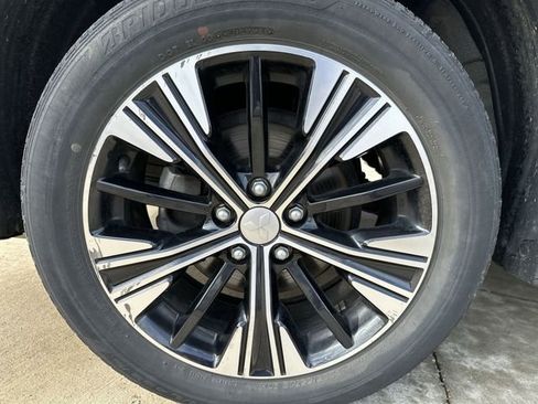 Used 2022 Mitsubishi Eclipse Cross AWD image 21