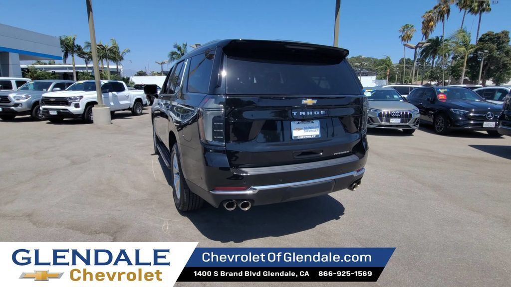 Certified 2025 Chevrolet Tahoe Premier AWD/4WD image 7