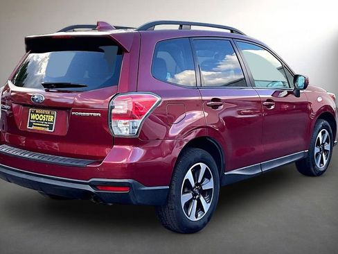 Used 2018 Subaru Forester 2.5i Premium w/ All-Weather Package AWD/4WD image 5