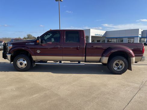 Used 2012 Ford F350 Lariat w/ Lariat Interior Pkg image 7