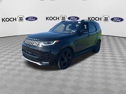 Used 2023 Land Rover Discovery Metropolitan Edition AWD/4WD image 3