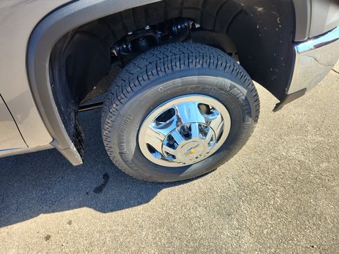 New 2026 Chevrolet Silverado 3500 LT w/ Convenience Package image 25