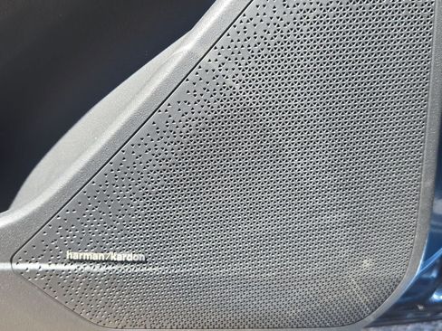 Used 2025 Kia Niro Wave FWD image 32