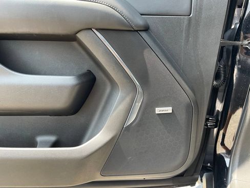 Used 2023 Chevrolet Tahoe LT AWD/4WD image 19
