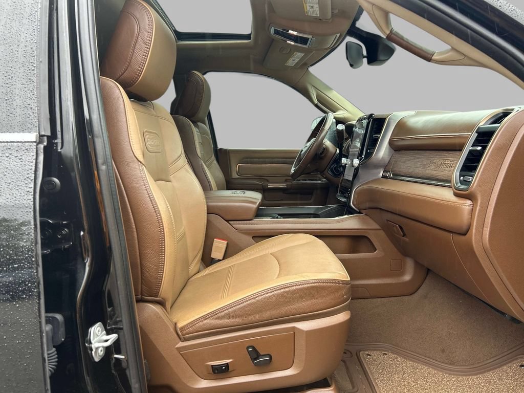 Used 2022 RAM 2500 Limited AWD/4WD image 19