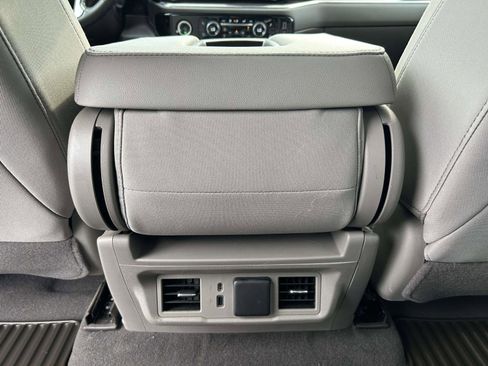 Used 2023 Chevrolet Silverado 1500 LT image 15