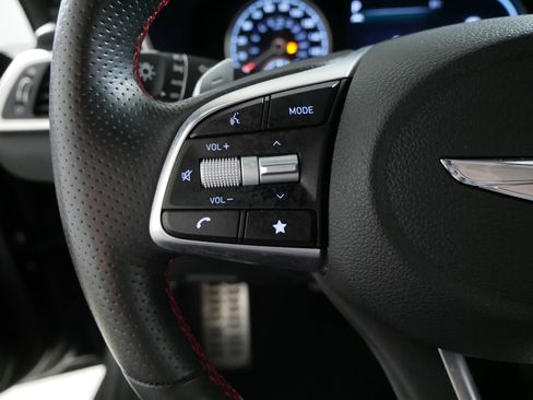 Used 2023 Genesis G70 2.0T w/ Sport Prestige Package image 27