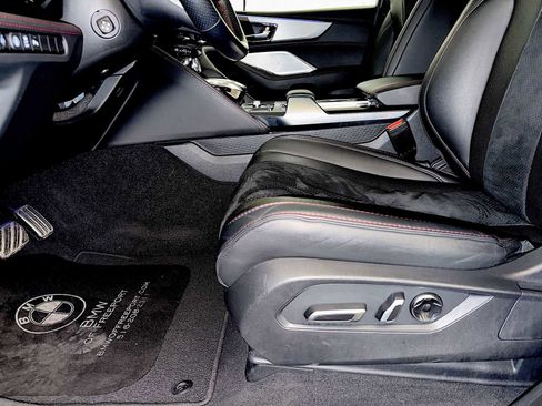 Used 2023 Acura MDX A-Spec image 10