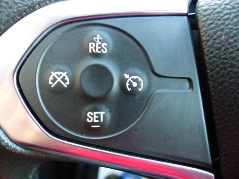 Used 2020 Chevrolet Traverse LS w/ LPO, Floor Liner Package AWD/4WD image 27