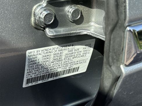 Certified 2024 Acura MDX SH-AWD image 33