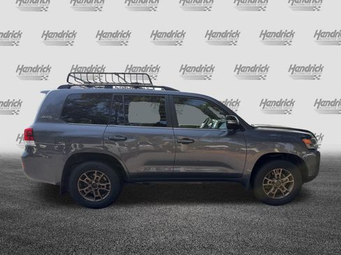 Used 2021 Toyota Land Cruiser Heritage Edition AWD/4WD image 10