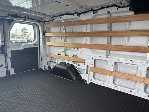 Used 2024 Ford Transit 250 Low Roof w/ Exterior Upgrade Package image 12