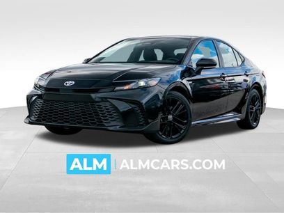 Used 2025 Toyota Camry SE
