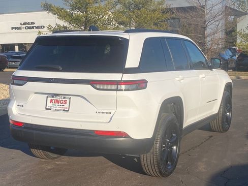 New 2025 Jeep Grand Cherokee Limited w/ Black Appearance Package image 7