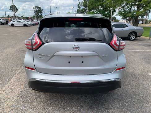 Used 2018 Nissan Murano SV FWD image 6
