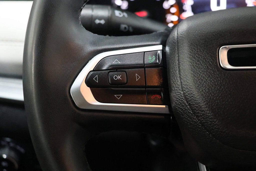 Used 2025 Jeep Compass Limited AWD/4WD image 22