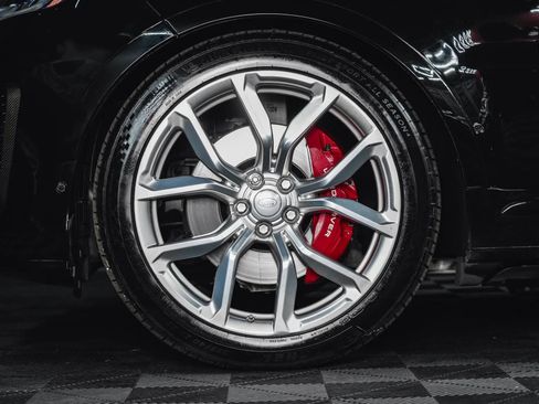Used 2018 Land Rover Range Rover Sport SVR image 10