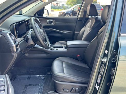 Used 2022 Kia Sorento S AWD/4WD image 15