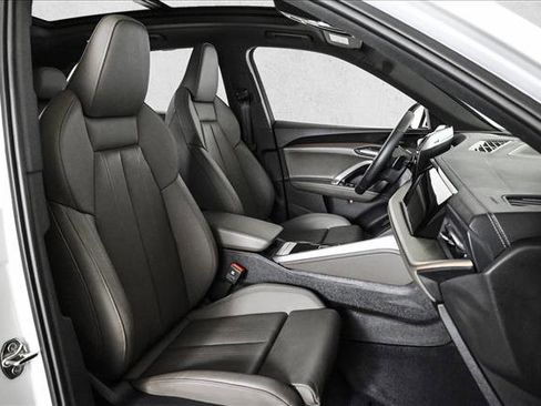 New 2025 Audi Q5 Premium Plus image 20