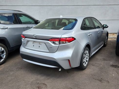 Used 2022 Toyota Corolla LE FWD image 14