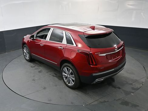 Used 2024 Cadillac XT5 Premium Luxury AWD/4WD image 31