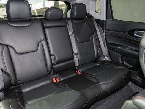 Used 2022 Jeep Compass Trailhawk w/ Trailhawk Elite Group image 29