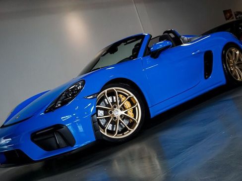 Used 2023 Porsche 718 Boxster Spyder RWD image 95