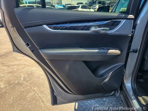 Certified 2023 Cadillac XT6 Premium Luxury w/ LPO, Floor Liner Package AWD/4WD image 22