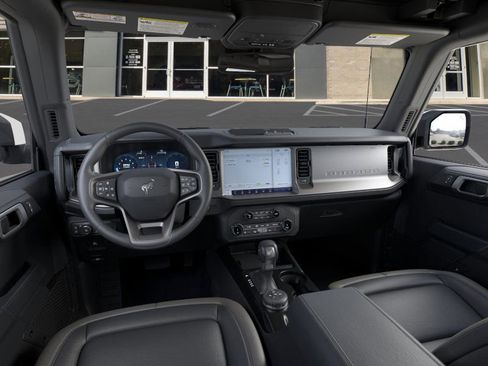 New 2026 Ford Bronco Outer Banks image 9