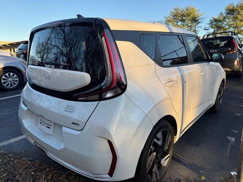 Certified 2025 Kia Soul GT-Line w/ GT-Line Technology Package image 5