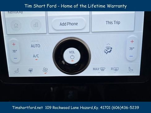 New 2022 Ford Mustang Mach-E Premium image 24