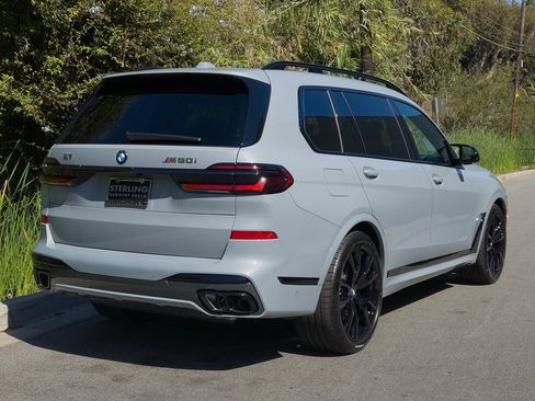 New 2026 BMW X7 M60i image 5