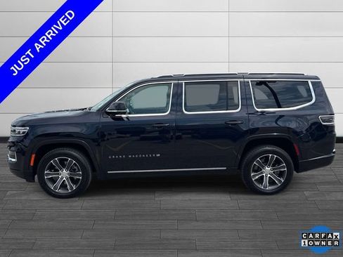 Used 2023 Jeep Grand Wagoneer 4WD image 7