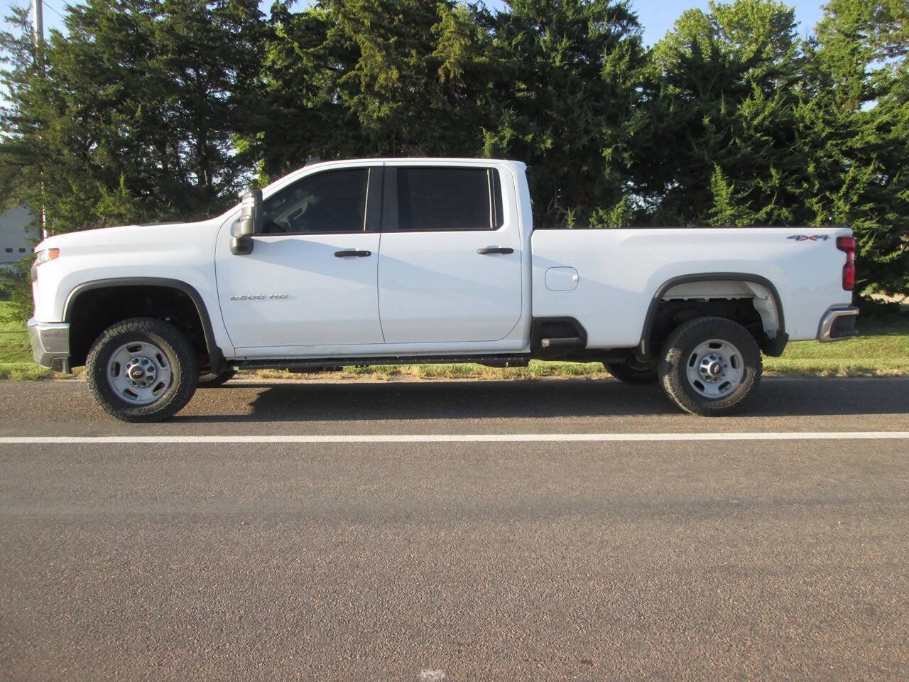Used 2023 Chevrolet Silverado 2500 W/T w/ WT Convenience Package AWD/4WD image 10