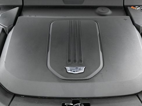 Used 2024 Cadillac Lyriq Tech image 42