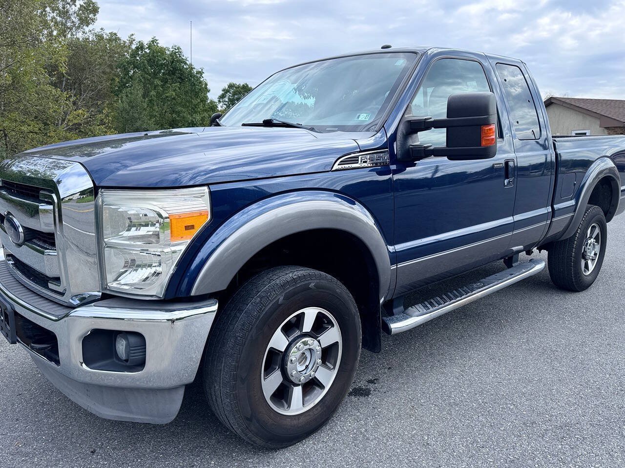 Used 2014 Ford F350 Lariat AWD/4WD image 3