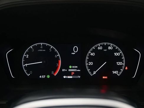 Used 2025 Honda Pilot TrailSport image 9