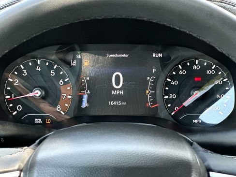 Used 2023 Jeep Compass Limited AWD/4WD image 19