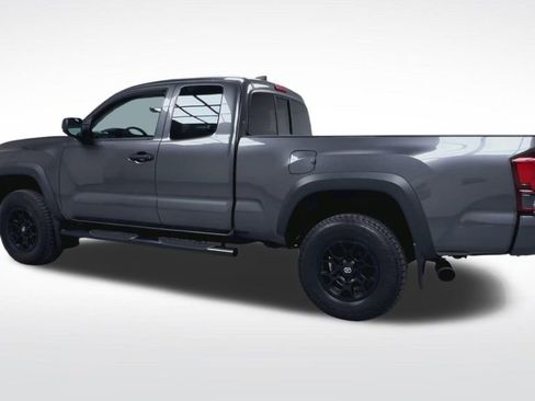 Used 2021 Toyota Tacoma SR w/ SX Package AWD/4WD image 6