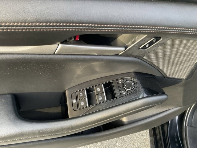 Used 2025 MAZDA MAZDA3 s FWD image 10