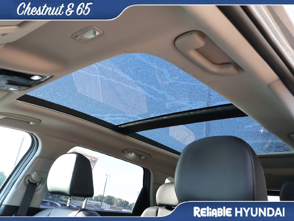 Used 2023 Kia Sorento S w/ Panoramic Sunroof Package FWD image 26